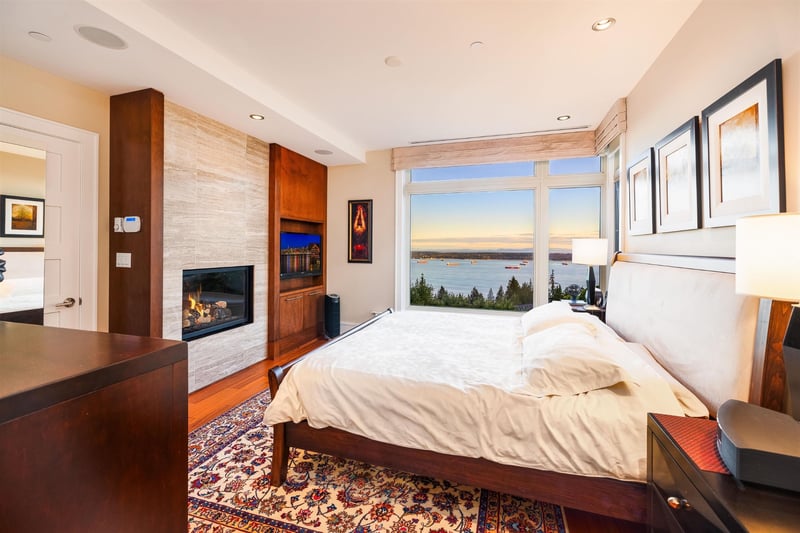Luxury estate at 2535 Garden Court, West Vancouver, BC — photo 17
