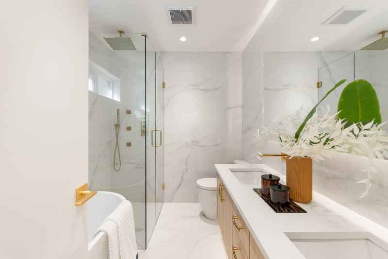 Luxury estate at 806 Montroyal Boulevard, North Vancouver, BC — photo 25