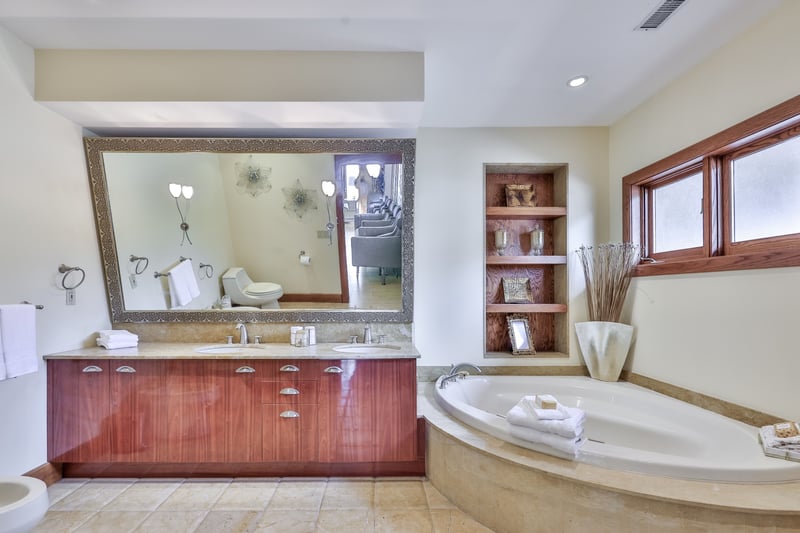 Luxury estate at 1188 Birchview Drive, Mississauga, ON — photo 13
