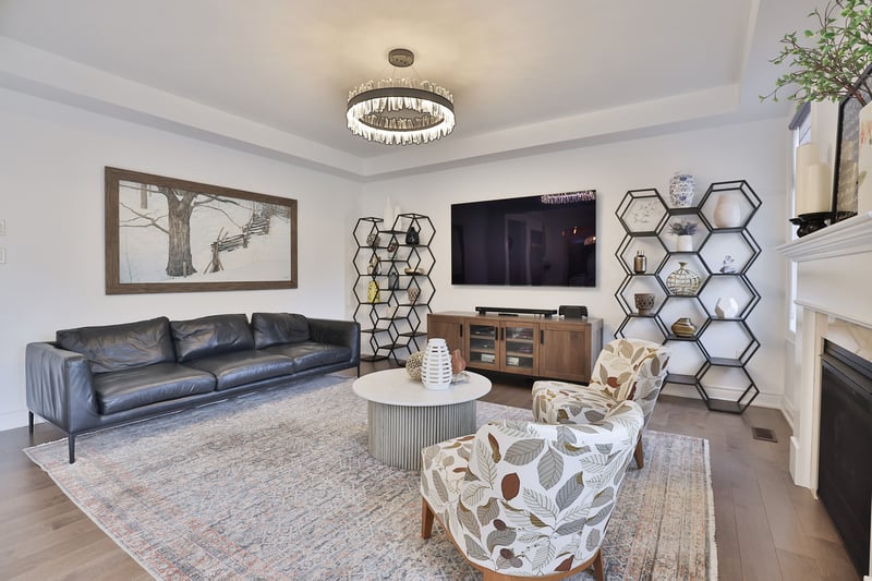 Luxury estate at 491 Threshing Mill Boulevard, Oakville, ON — photo 11