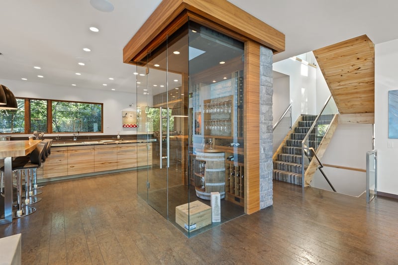 Luxury estate at 4896 Lakeshore Road, Kelowna, BC — photo 15
