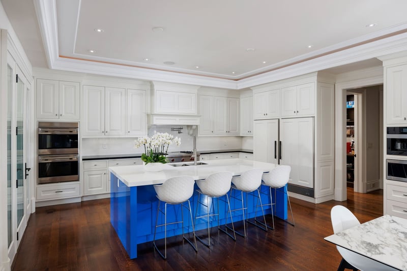 Luxury estate at 64 Brentwood Road, Oakville, ON — photo 13