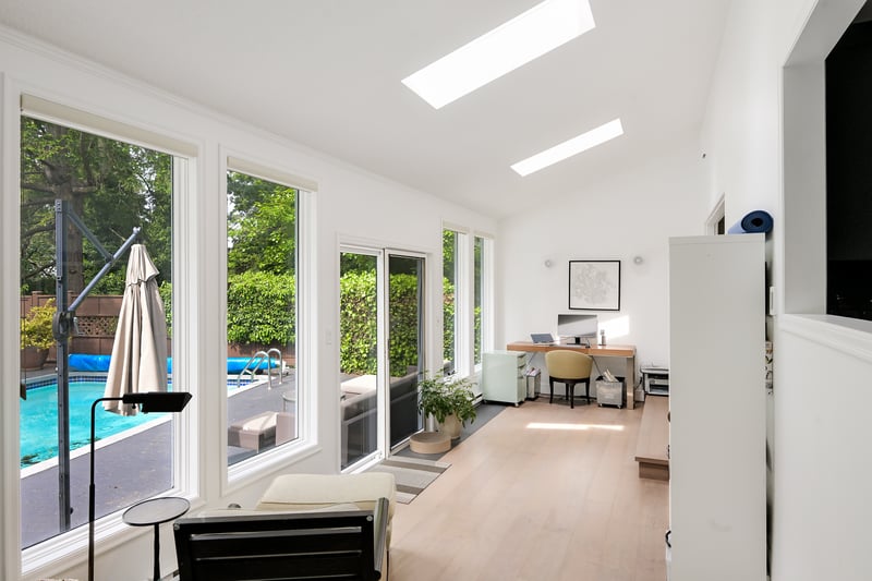 Luxury estate at 2861 Tudor Avenue, Victoria, BC — photo 19