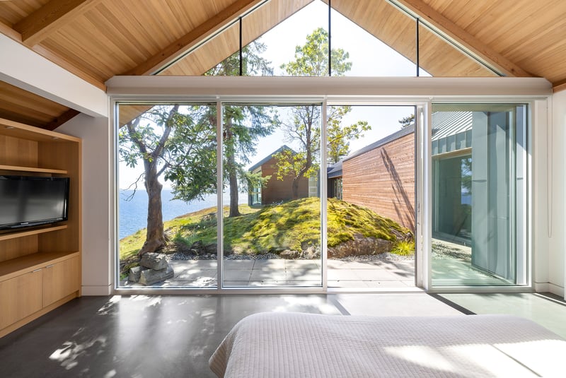 Luxury estate at 931 Ocean Park Lane, Bowen Island, BC — photo 21