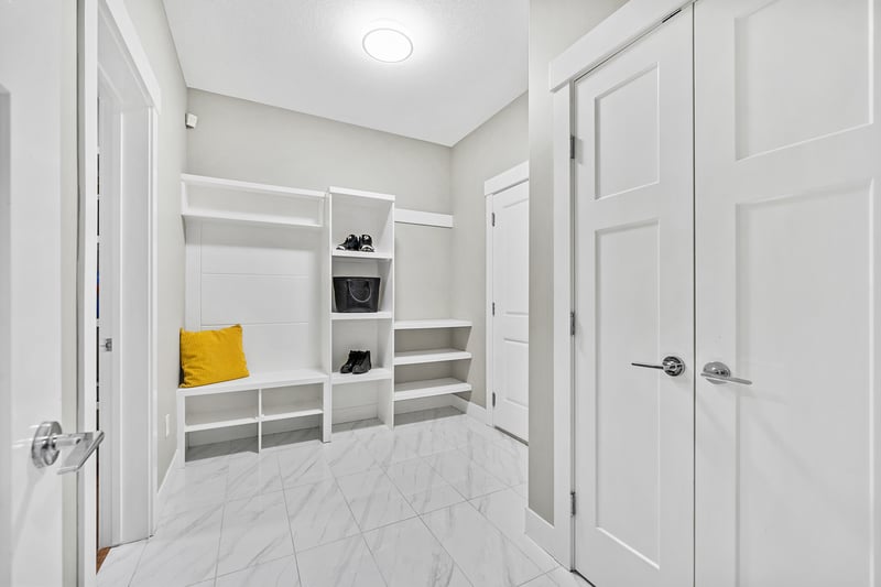 Luxury estate at 1217 Iron Landing Way, Crossfield, AB — photo 3