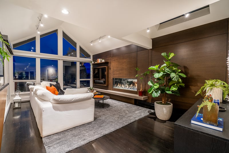 Luxury estate at 3262 West 1st Avenue, Vancouver, BC — photo 18