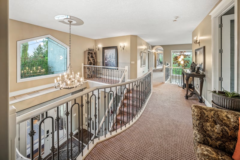 Luxury estate at 40 Blueridge Bay, Calgary, AB — photo 25