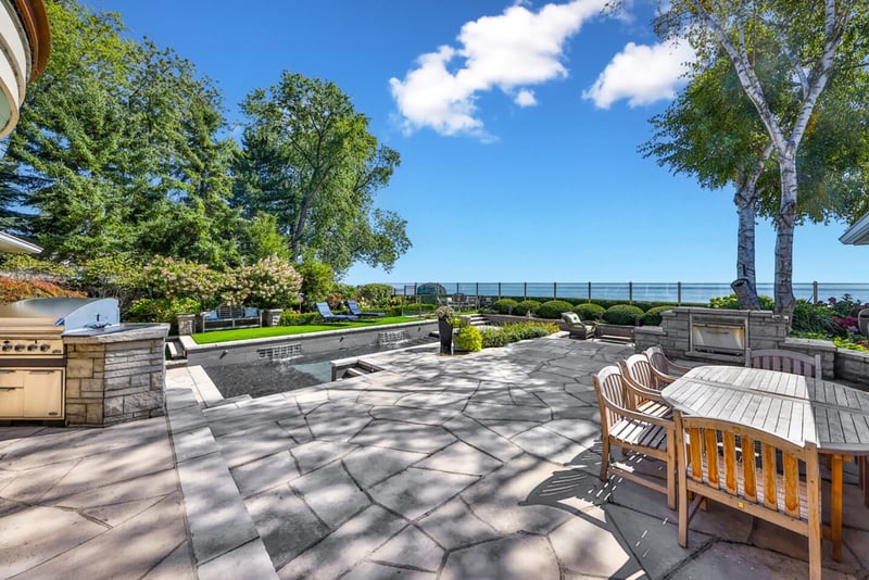 Luxury estate at 8 Chartwell Road, Oakville, ON — photo 32
