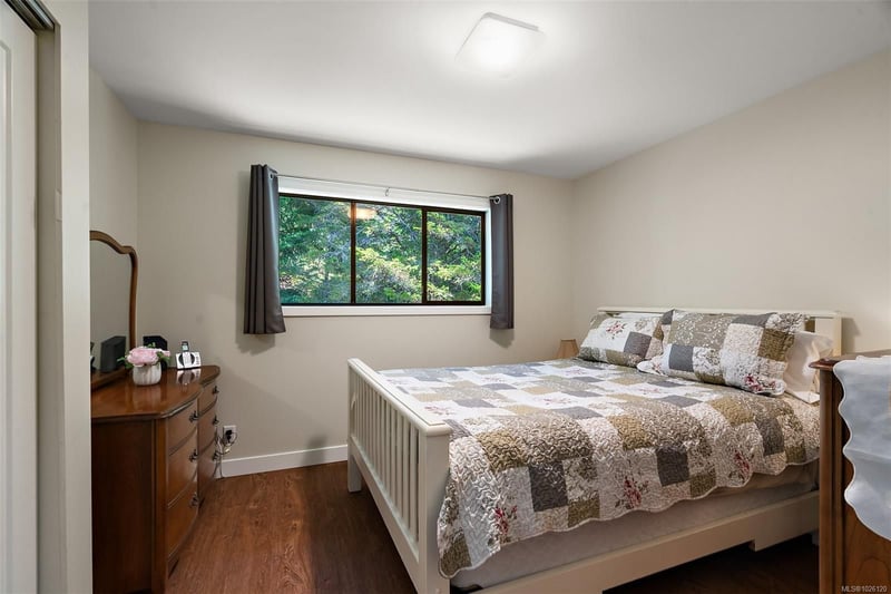 Luxury estate at 1649 Charlton Road, Victoria, BC — photo 14