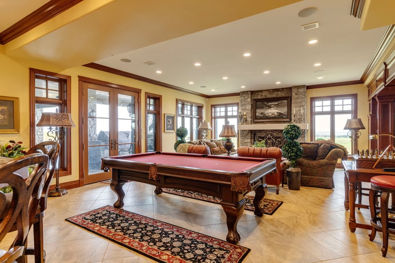 Luxury estate at 240046 Township Road 284, Kneehill County, AB — photo 18