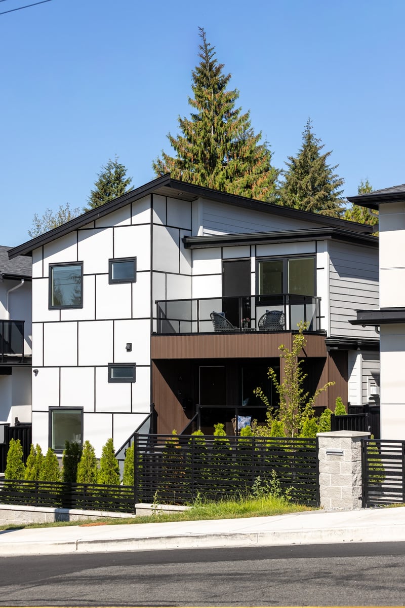 Luxury estate at 806 Montroyal Boulevard, North Vancouver, BC — photo 47