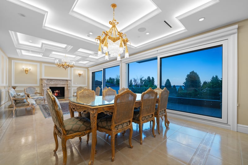 Luxury estate at 2540 Mathers Avenue, West Vancouver, BC — photo 11