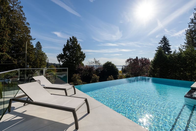 Luxury estate at 449 Hillcrest Street, West Vancouver, BC — photo 23