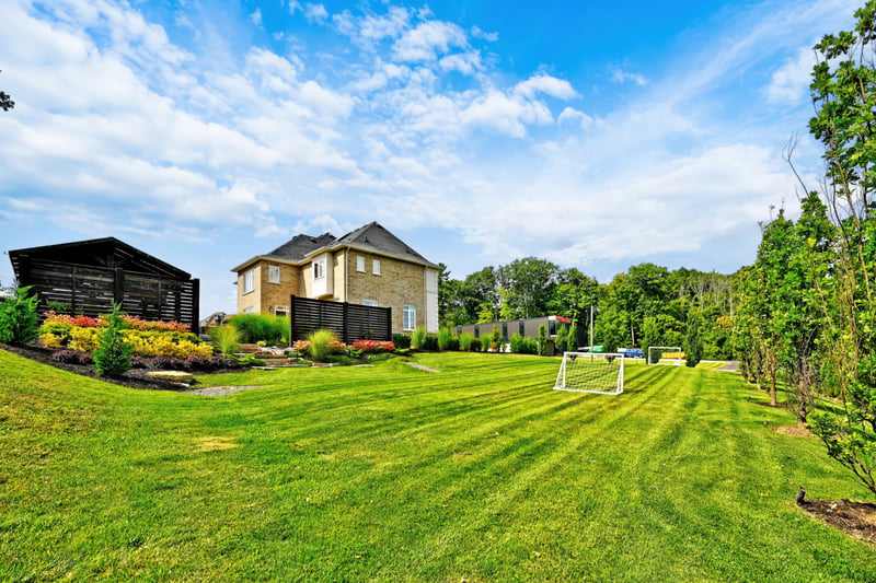 Luxury estate at 197 Nottingham Forest Road, Bradford West Gwillimbury, ON — photo 40
