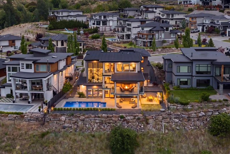 Luxury estate at 5725 Mountainside Drive, Kelowna, BC — photo 16