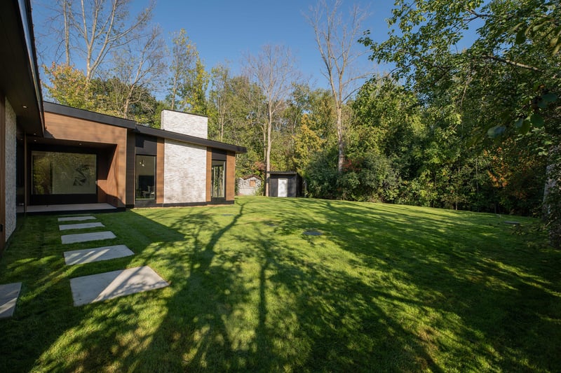 Luxury estate at 22 York Street, Collingwood, ON — photo 43