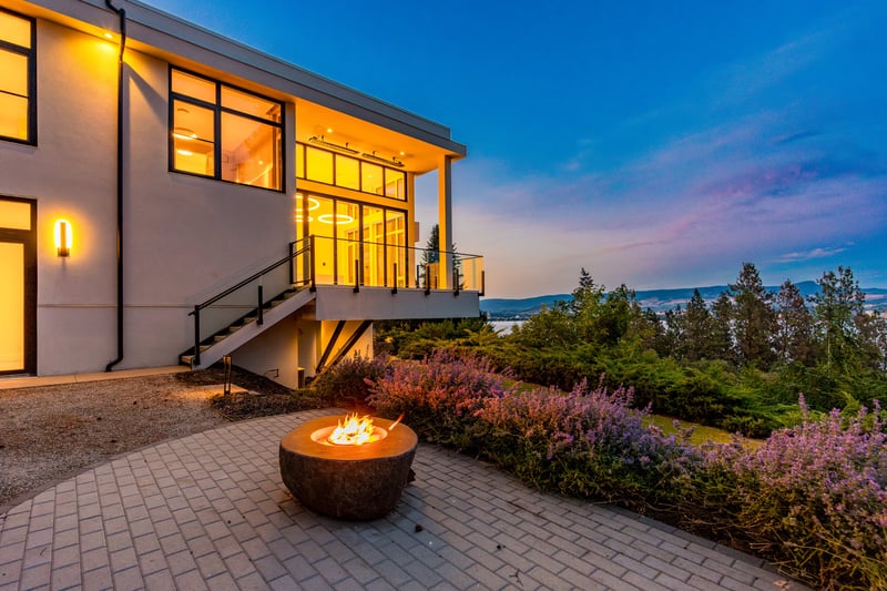 Luxury estate at 2843 Lakeridge Road, West Kelowna, BC — photo 2