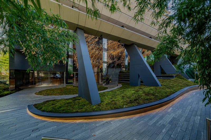 Luxury estate at 1568 Alberni Street, Vancouver, BC — photo 12