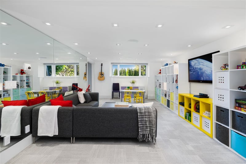Luxury estate at 1388 21st Street, West Vancouver — photo 19