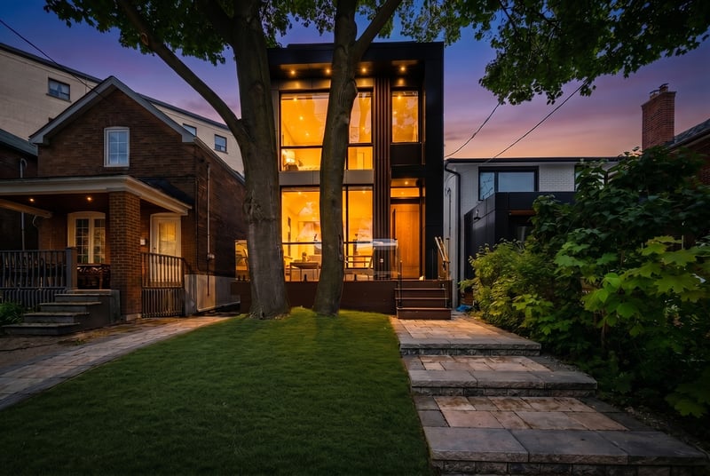 Luxury estate at 311 Wychwood Avenue, Toronto, ON — photo 2
