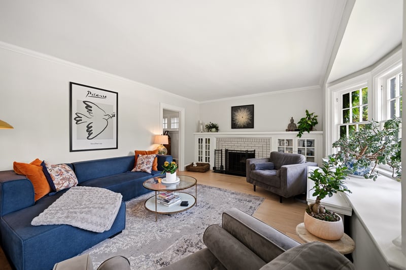 Luxury estate at 1396 Mount Pleasant Road, Toronto, ON — photo 5