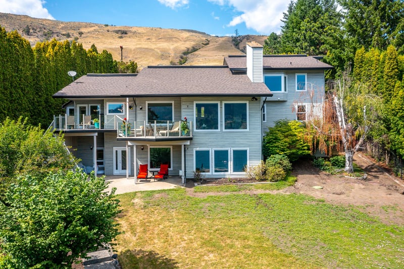 Luxury estate at 7994 Tronson Road, Vernon, BC — photo 37