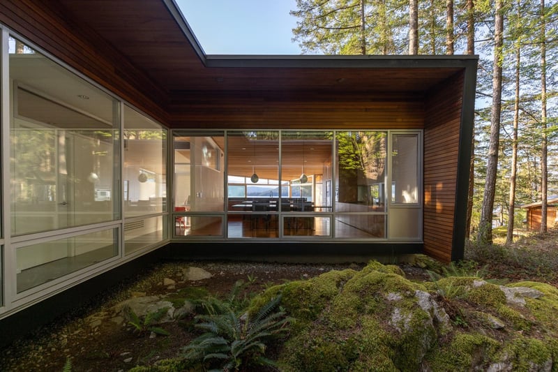Luxury estate at 671 Bowen View Road, Port Mellon, BC — photo 19