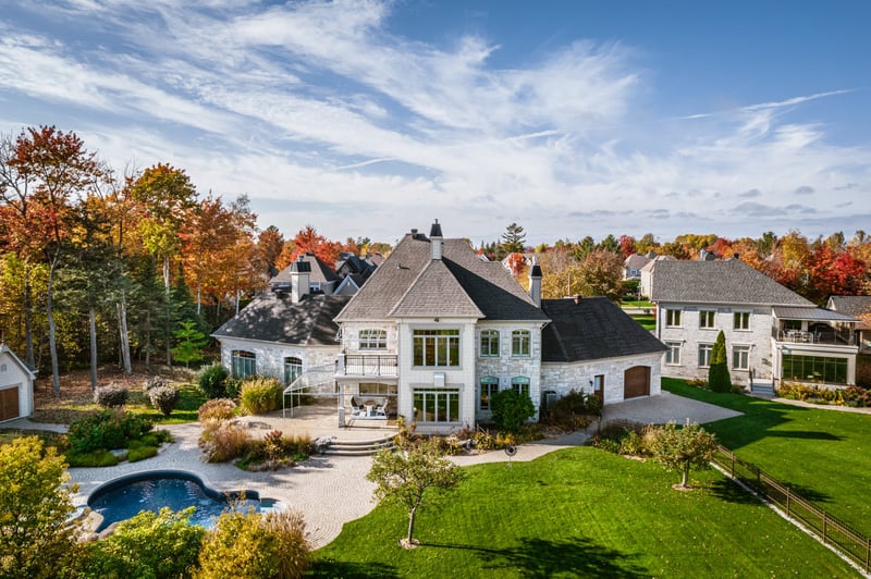 Luxury estate at 135 Rue des Trois-Manoirs, Levis — photo 1