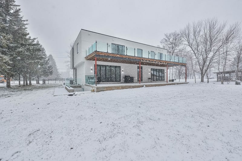 Luxury estate at 4511 Guelph Line, Burlington, ON — photo 33