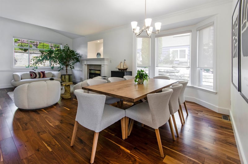 Luxury estate at 1075 Adderley Street, North Vancouver, BC — photo 7