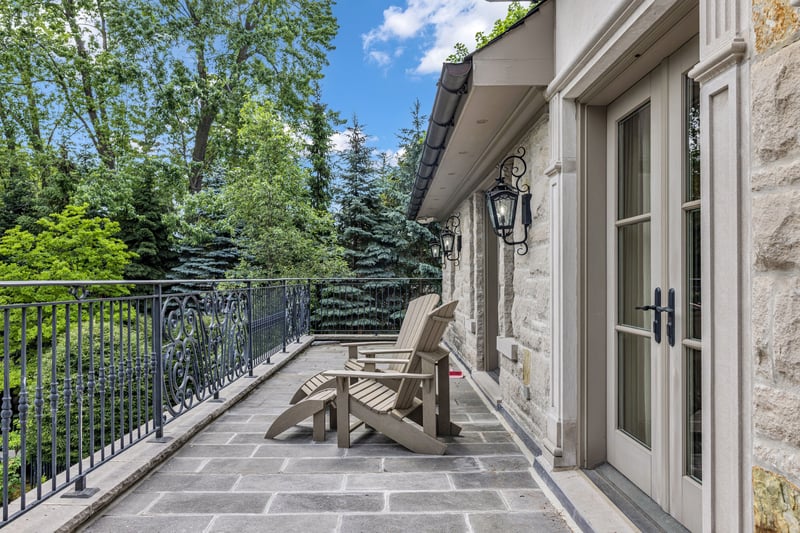 Luxury estate at 113 Maple Grove Drive, Oakville, ON — photo 18