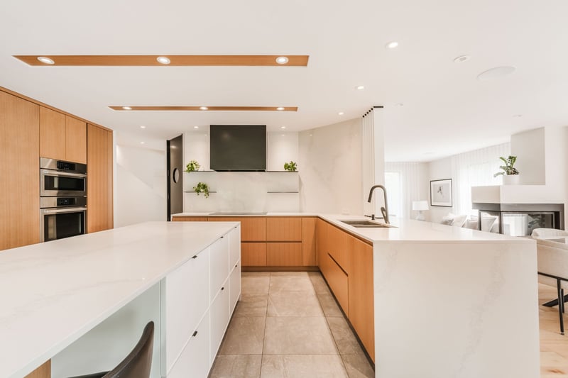 Luxury estate at 2021 Rue des Saules, St-Bruno-de-Montarville, QC — photo 18