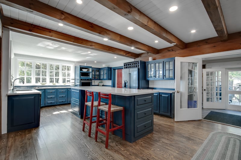 Luxury estate at 14 Milford Bay Road, Milford Bay, ON — photo 9