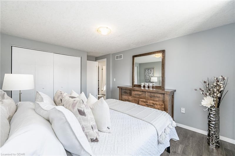 Luxury estate at 84 Southcreek Trail, Guelph — photo 21