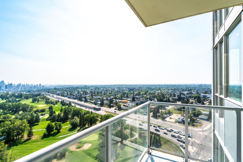 Luxury estate at 99 Spruce Place Southwest #2102, Calgary, AB — photo 9