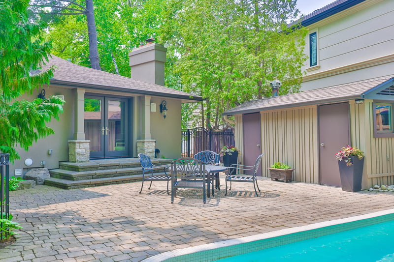 Luxury estate at 1293 Greenoaks Drive, Mississauga, ON — photo 20