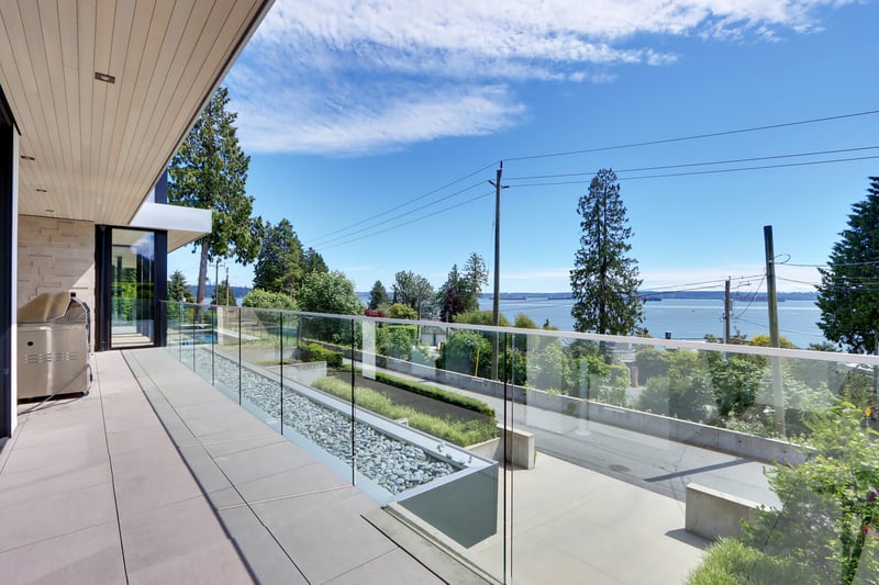 Luxury estate at 2611 Bellevue Avenue, West Vancouver — photo 9