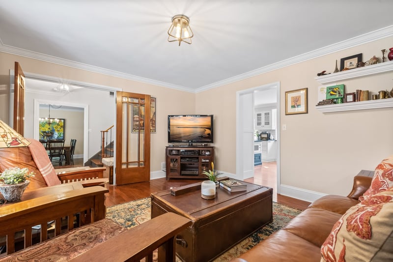Luxury estate at 40 Hurd Street, Oshawa, ON — photo 11