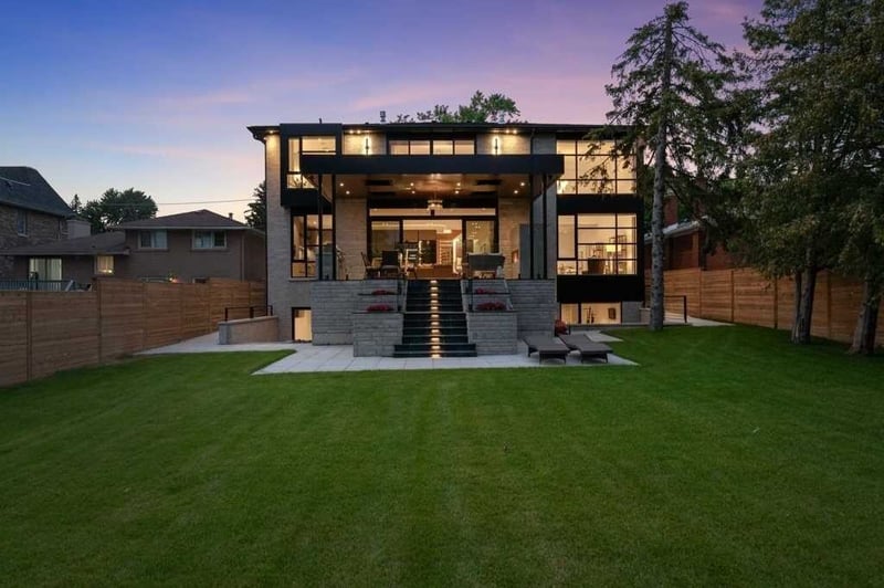 Luxury estate at 77 Risebrough Ave, Toronto — photo 13