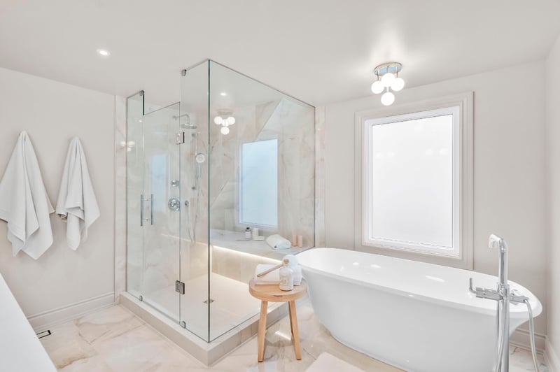 Luxury estate at 393 Hess Street South, Hamilton, ON — photo 19