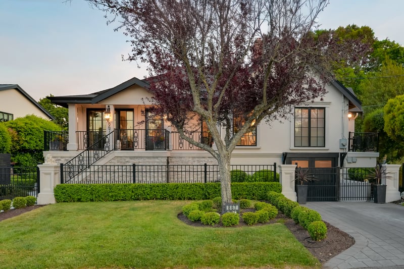 Luxury estate at 867 Victoria Avenue, Victoria, BC — photo 33
