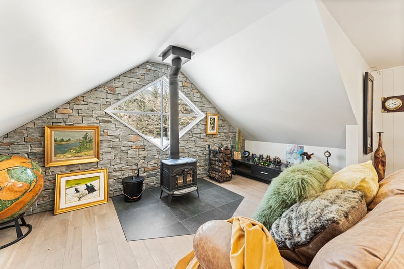 Luxury estate at 1365 Rue Principale, Saint-Paul-d'Abbotsford, QC — photo 31