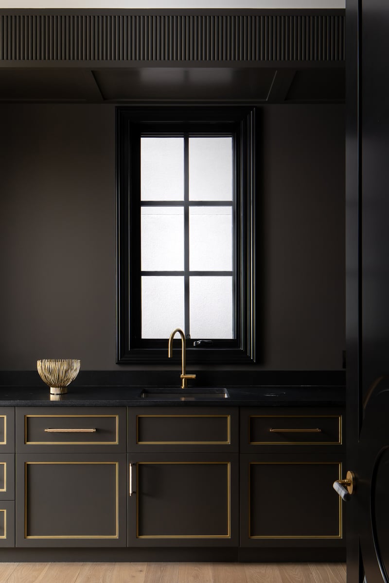 Luxury estate at 109 Roxboro Road Southwest, Calgary, AB — photo 14