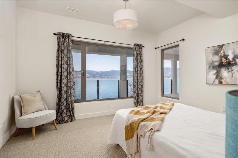 Luxury estate at 5560 Lakeshore Road, Kelowna, BC — photo 28
