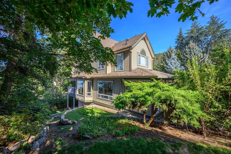 Luxury estate at 9725 Cameron Road, Vernon, BC — photo 37