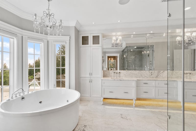Luxury estate at 735 Saint Andrews Road, West Vancouver, BC — photo 22