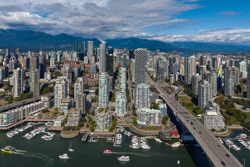 Luxury estate at 1455 Howe Street #805, Vancouver, BC — photo 35