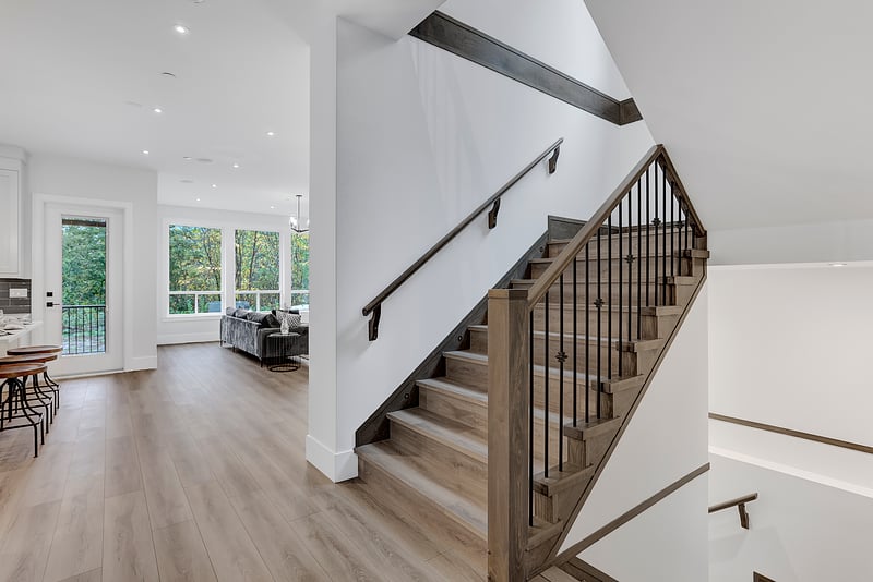Luxury estate at 11018 243B Street, Maple Ridge, BC — photo 4