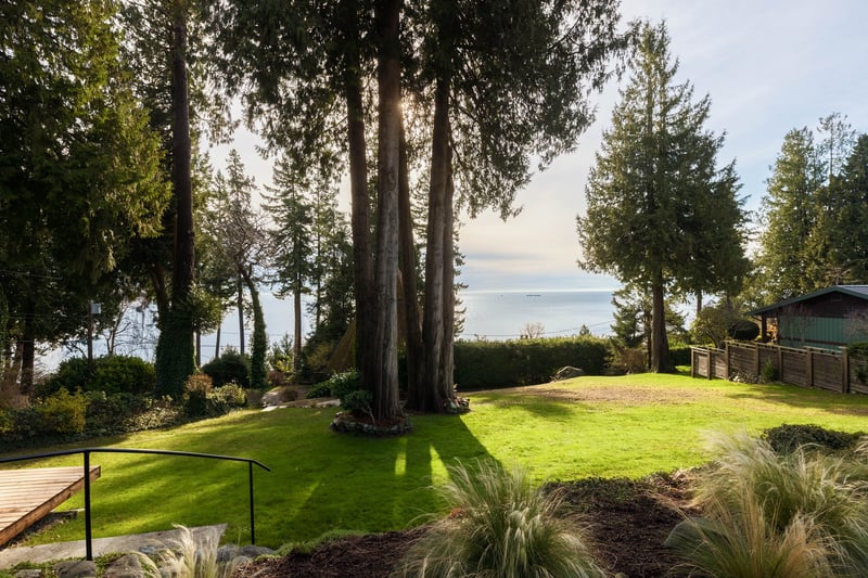 Luxury estate at 107 Mahan Road, Gibsons, BC — photo 24