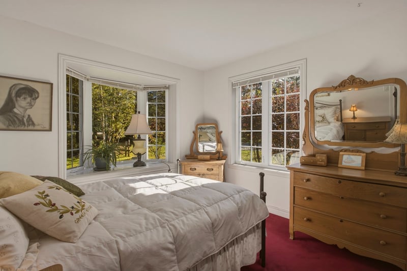 Luxury estate at 37 Rue du Roitelet, Orford, QC — photo 12